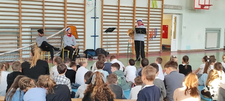 Koncert muzyczny - Pan Maluśkiewicz i wieloryb''